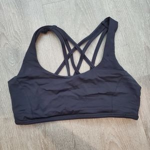 Lululemon Free to Be Tranquil Bra Size 8